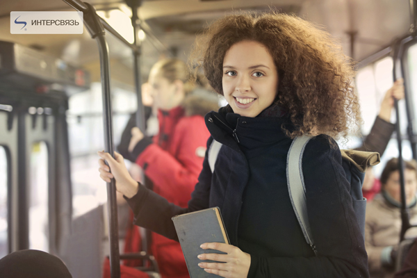 «Умный ключ» к новым знаниям: транспортная карта «Интерсвязь» позволит учащимся с комфортом добираться до учебы